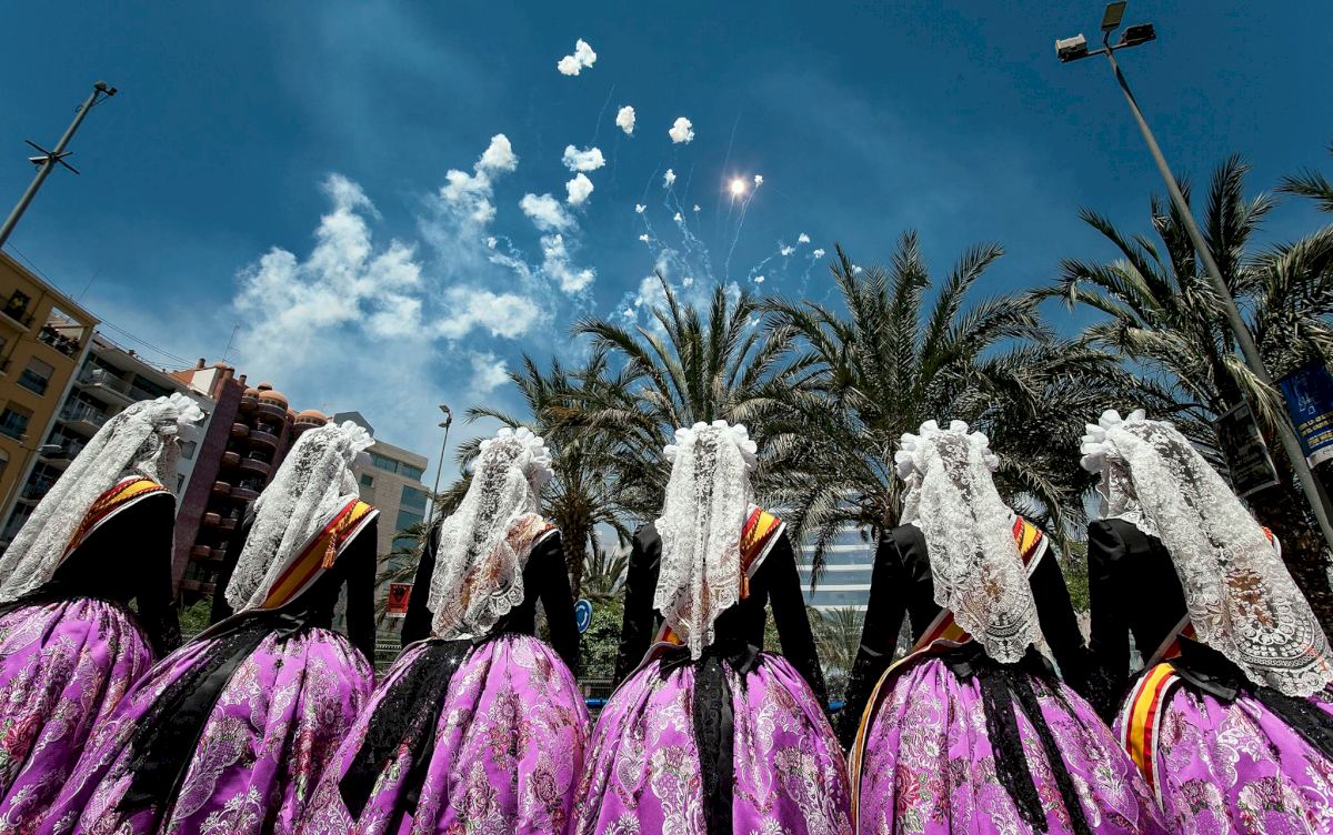 //www.som2travel.es/cdn/images/content/Alicante/11402587-1022574681109629-5427862722783969520-o.jpg