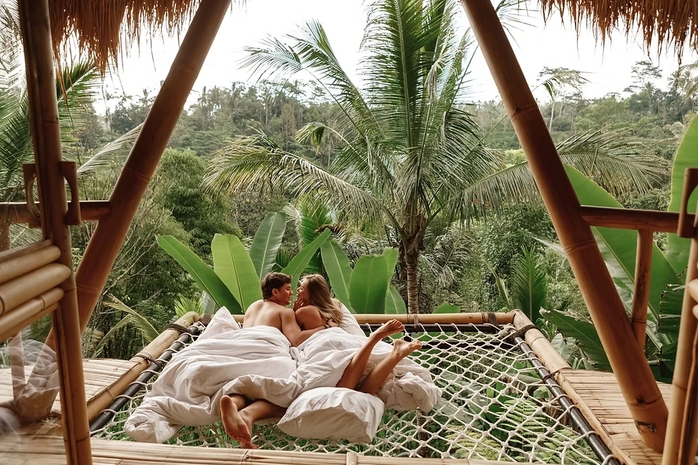 //www.som2travel.es/cdn/images/content/Novios/bali770.jpg