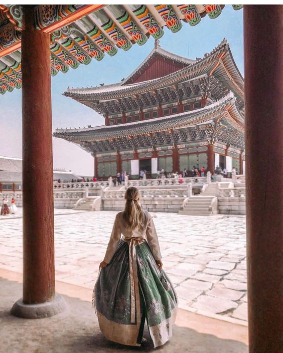 //www.som2travel.es/cdn/images/content/Seul/88eb2ff3fed8eead6b9236f9173df26a.jpg